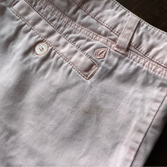Volcom Ladies Juniors pale Melon shorts 11 - Picture 3 of 4